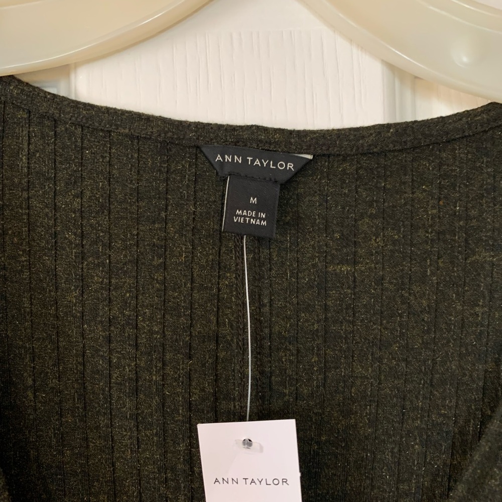 Green/black knit dress. NWT - Picture 2 of 2